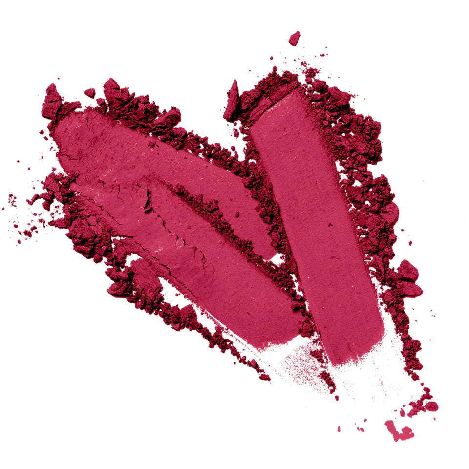 True Romance Refill talc-free eyeshadow in shimmering pink shade, vegan and cruelty-free with creamy texture.