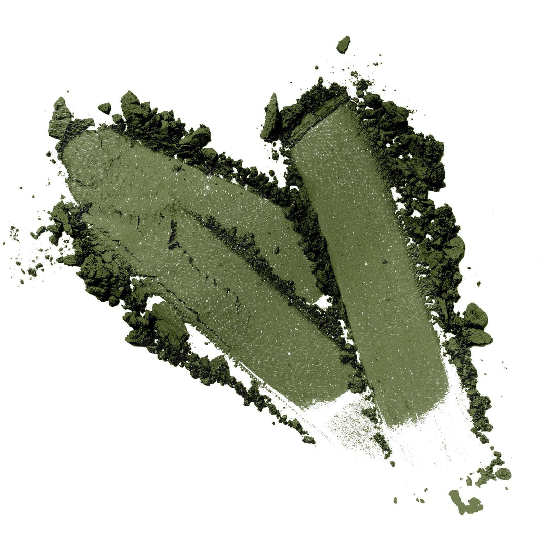 Talc-free shadow with creamy texture and high pigmentation, Radiance Refill.