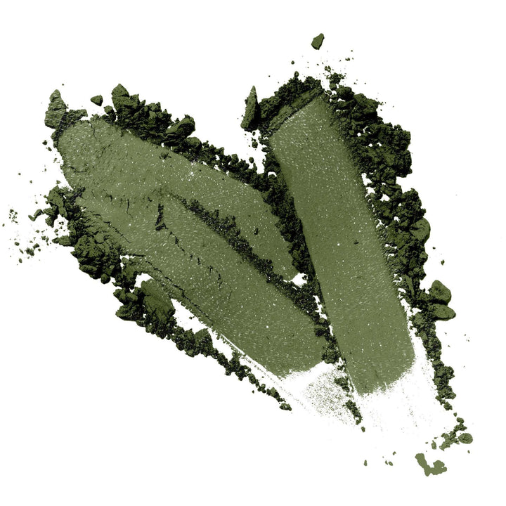 Talc-free shadow with creamy texture and high pigmentation, Radiance Refill.